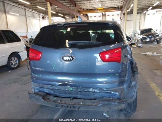 KNDPCCAC2F7761757 KIA Sportage Ex
