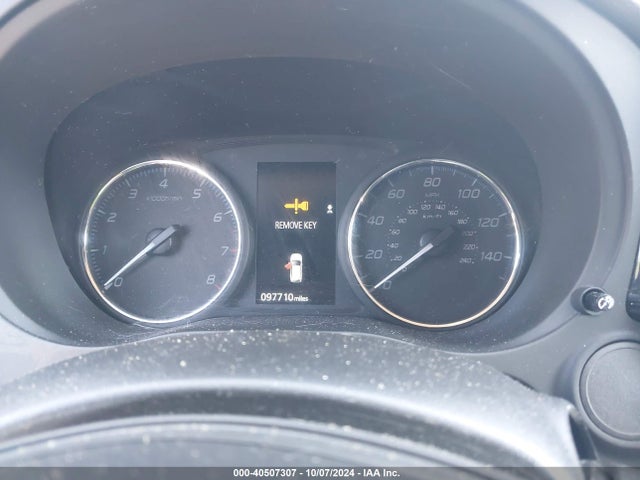 JA4AD2A3XKZ005082 Mitsubishi Outlander Es
