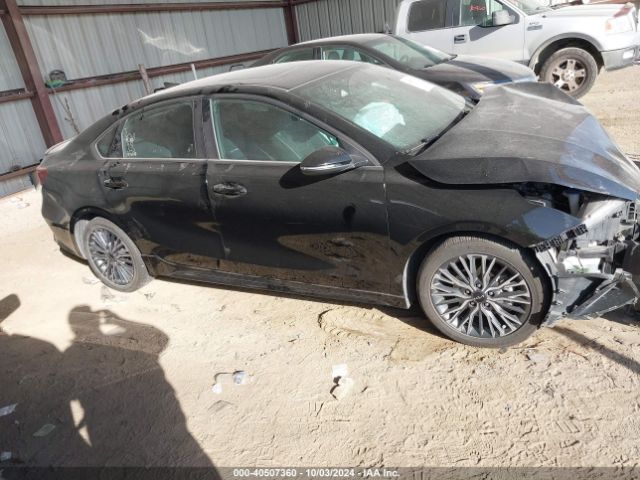 3KPF54AD9PE597364 KIA Forte Gt-line