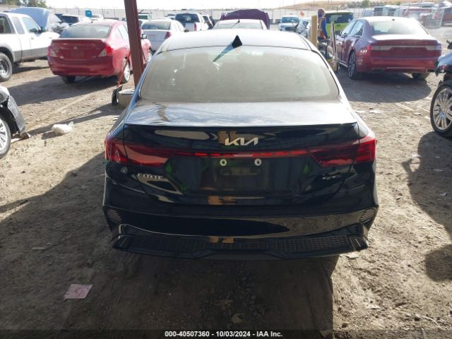 3KPF54AD9PE597364 KIA Forte Gt-line