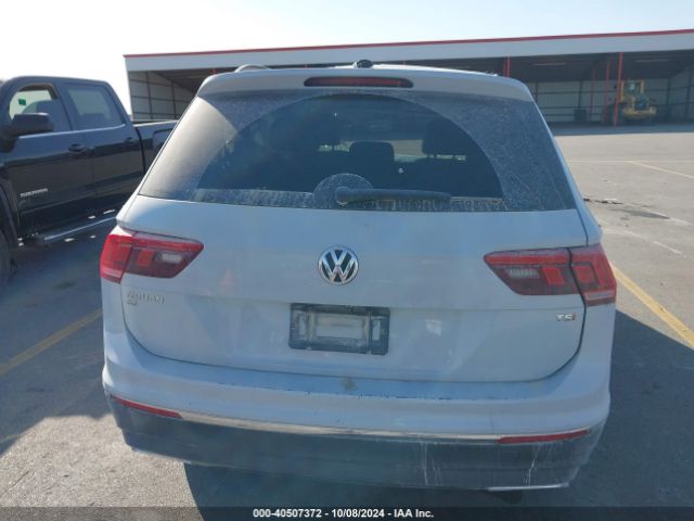 3VV3B7AX5JM203994 Volkswagen Tiguan 2.0t Se/2.0t Sel