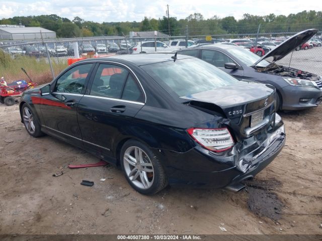 WDDGF4HB5EA932745 Mercedes-Benz C 250 Luxury/sport