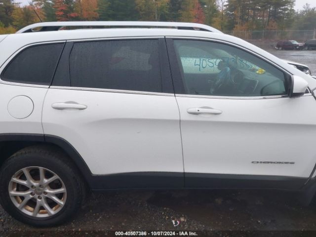 1C4PJMCB5FW653820 Jeep Cherokee Latitude