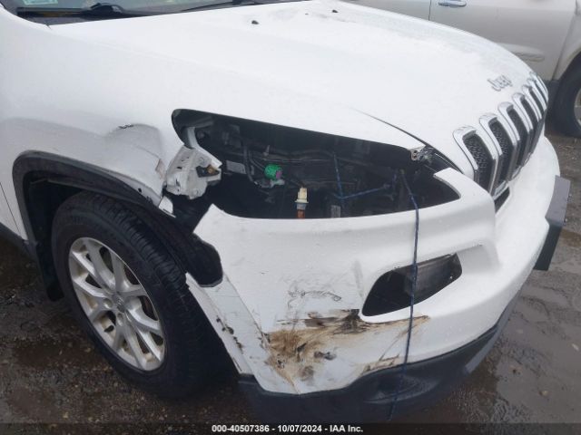 1C4PJMCB5FW653820 Jeep Cherokee Latitude