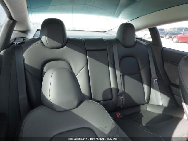 5YJ3E1EB7KF194660 Tesla Model 3 Long Range/performance