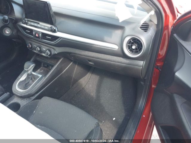 3KPF24AD0PE582311 KIA Forte Lxs