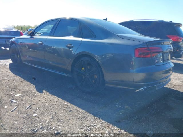 2015 AUDI S8 WAUK2AFDXFN001815 Photo 2
