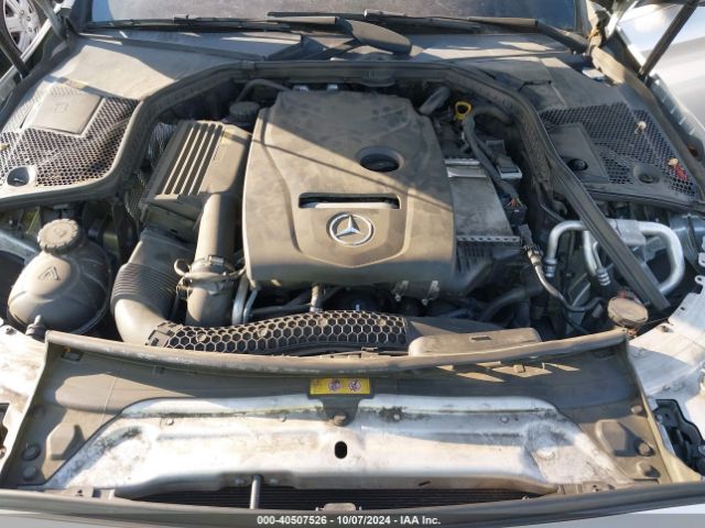 55SWF4JB8GU166924 Mercedes-Benz C 300 Luxury/sport