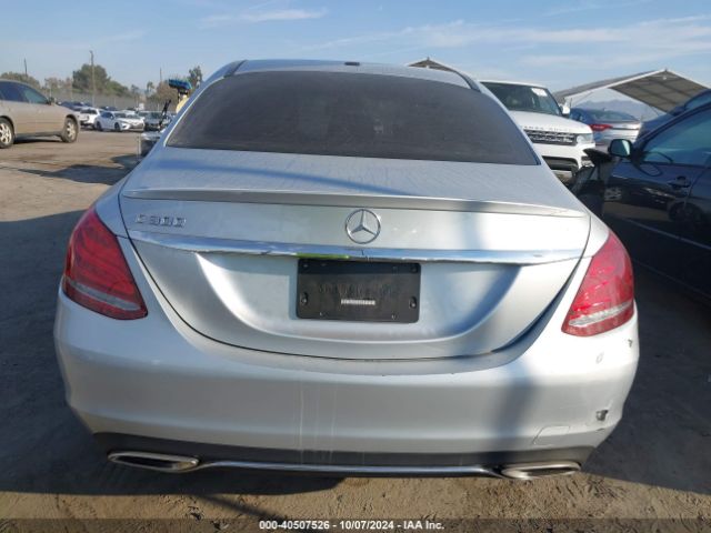 55SWF4JB8GU166924 Mercedes-Benz C 300 Luxury/sport