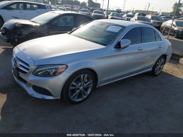 55SWF4JB8GU166924 Mercedes-Benz C 300 Luxury/sport