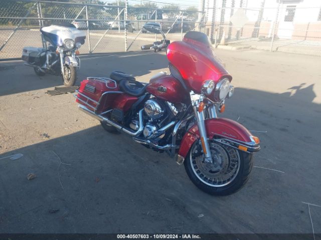 2013 HARLEY-DAVIDSON FLHTCU 1HD1FCM19DB605523