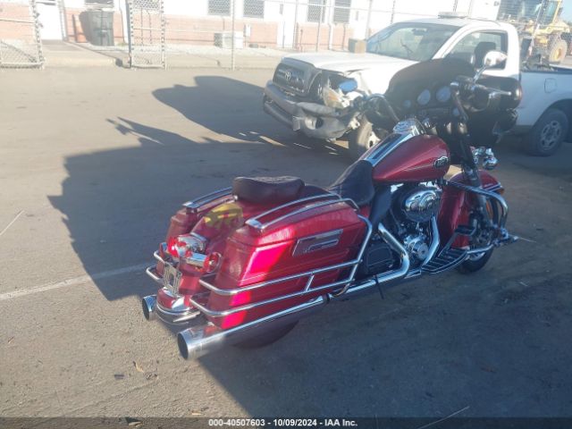 2013 HARLEY-DAVIDSON FLHTCU 1HD1FCM19DB605523 Photo 3