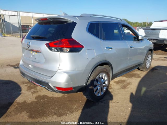 KNMAT2MT2HP529142 Nissan ROGUE S