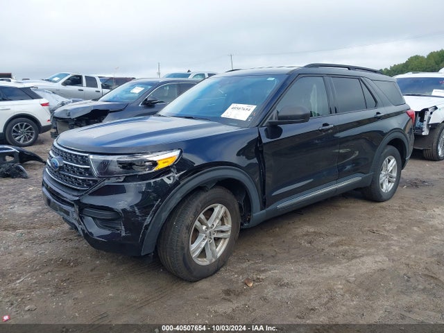 Ford EXPLORER XLT 2021 1FMSK8DH5MGB86323 Image 2