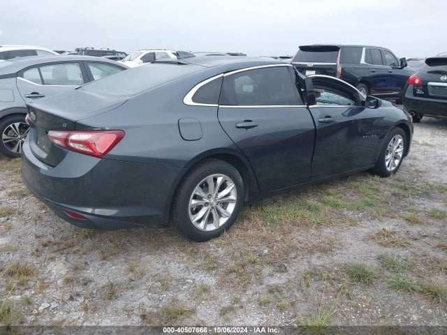 1G1ZD5ST3KF118844 Chevrolet MALIBU LT