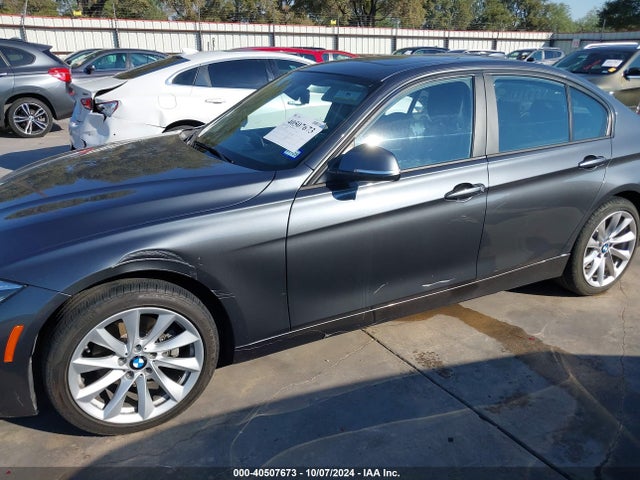 WBA8A3C59JA495073 BMW 320i Xdrive