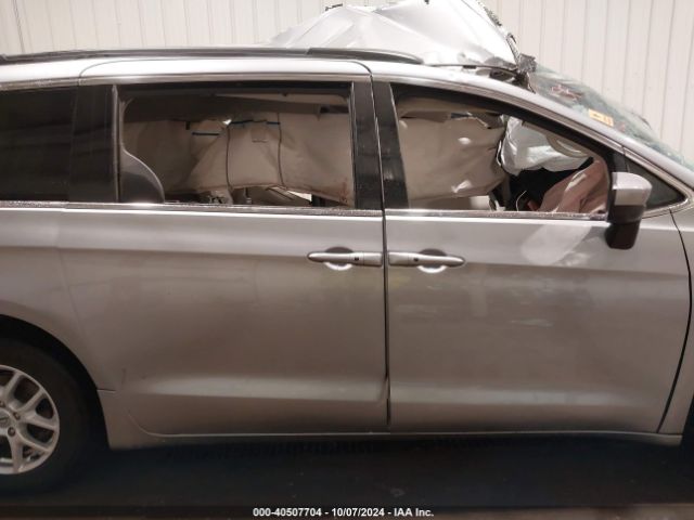 2C4RC1DG9MR537831 Chrysler Voyager Lxi
