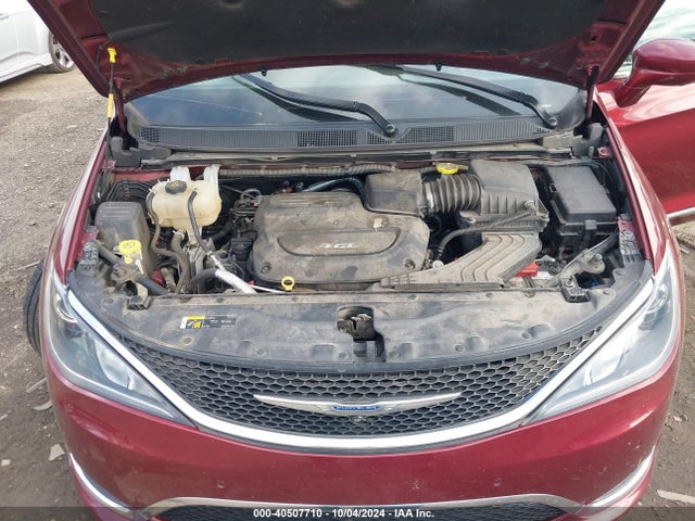 2C4RC1EG2JR113532 Chrysler Pacifica Touring L Plus