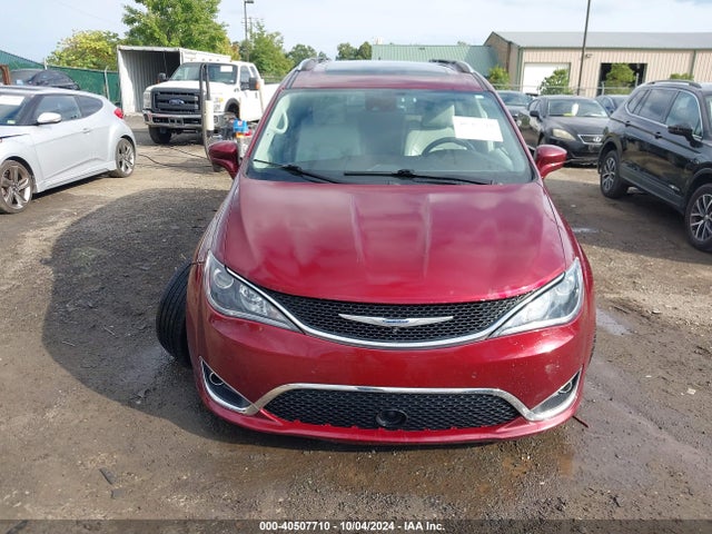 2C4RC1EG2JR113532 Chrysler Pacifica Touring L Plus