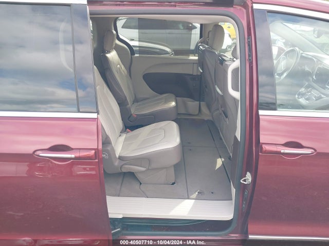 2C4RC1EG2JR113532 Chrysler Pacifica Touring L Plus