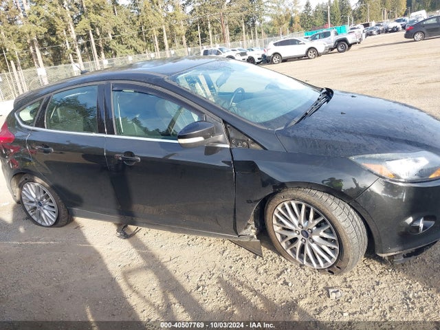 Ford Focus Titanium 2014 1FADP3N20EL199913 Image 13
