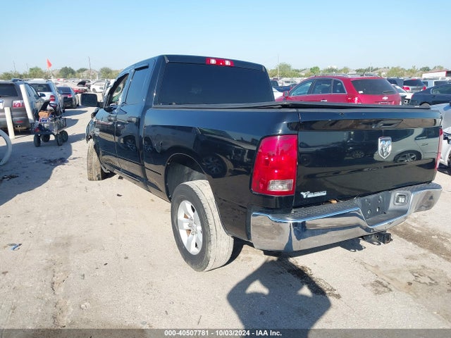 1C6RR6FG5KS730764 RAM 1500 Classic Tradesman Quad Cab 4x2 6'4 Box