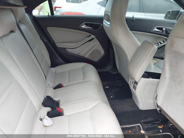 WDDSJ4EB5EN156526 Mercedes-Benz CLA 250