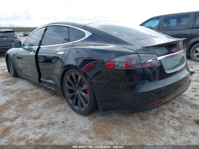 2020 TESLA MODEL S 5YJSA1E43LF358982 Photo 2