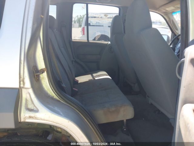 1C4NJPFA3ED618523 Jeep Patriot Latitude