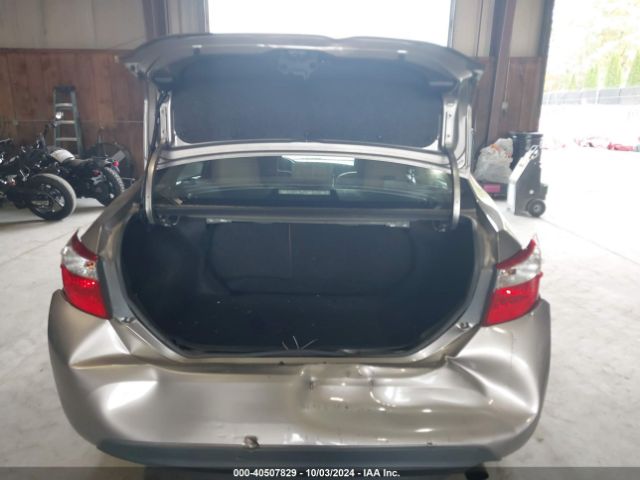 2T1BURHE1FC342511 Toyota COROLLA LE