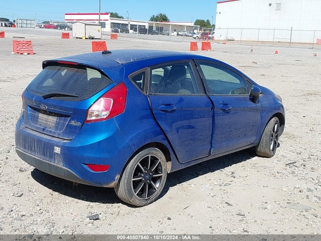 Ford FIESTA SE 2019 3FADP4EJ0KM118559 Image 4