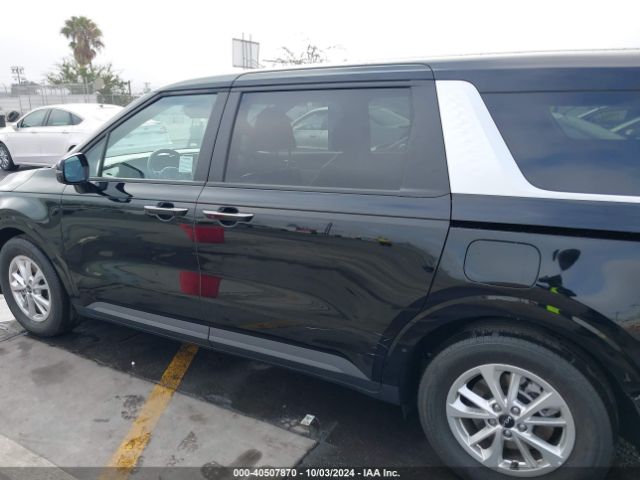 KNDNB4H35R6393087 KIA Carnival Lx