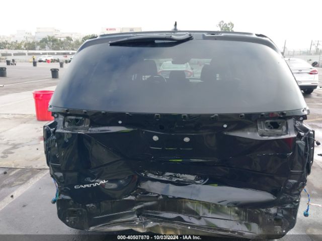 KNDNB4H35R6393087 KIA Carnival Lx