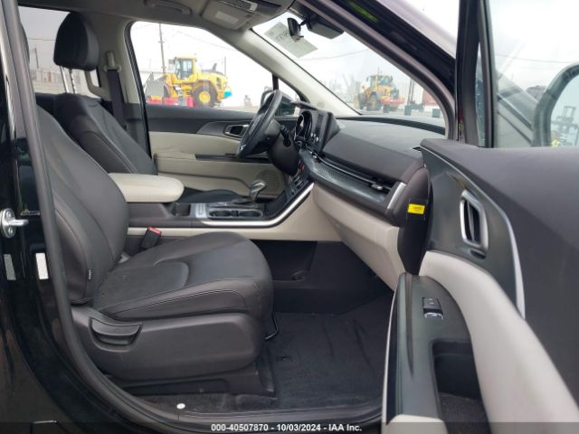 KNDNB4H35R6393087 KIA Carnival Lx