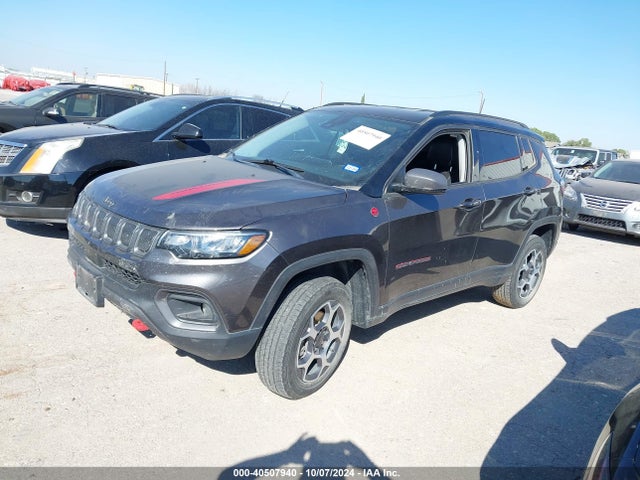 3C4NJDDB2NT102139 Jeep Compass Trailhawk 4x4
