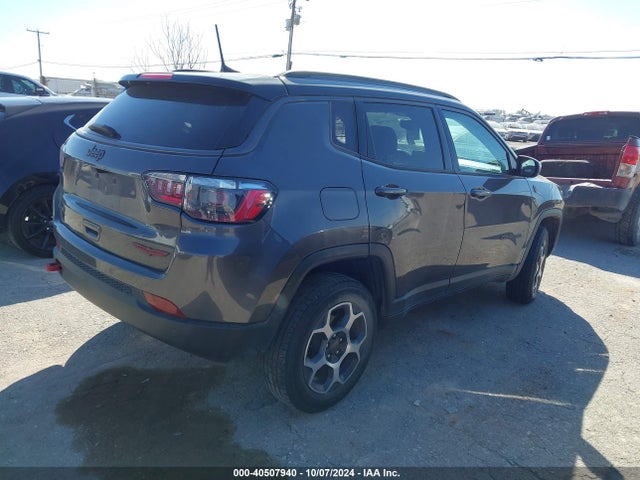 3C4NJDDB2NT102139 Jeep Compass Trailhawk 4x4