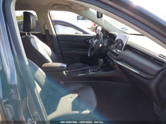 3C4NJDDB2NT102139 Jeep Compass Trailhawk 4x4