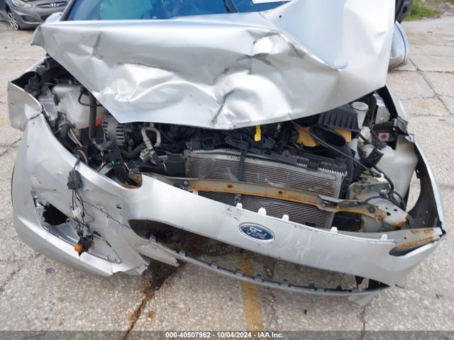 Ford FIESTA SE 2019 3FADP4BJ2KM128644 Image 6