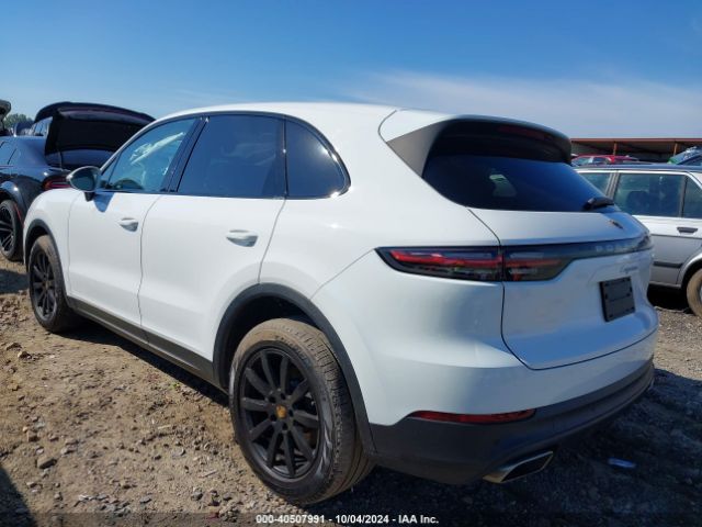 2019 PORSCHE CAYENNE WP1AA2AY5KDA18831 Photo 2