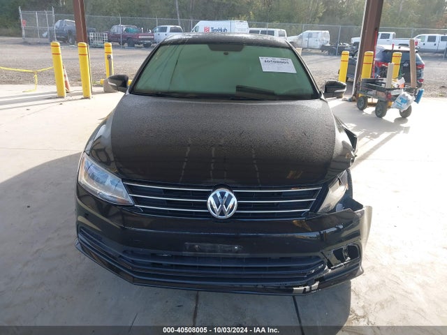 3VWDB7AJ1HM263213 Volkswagen Jetta 1.4t Se