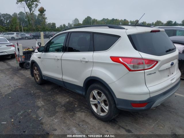 1FMCU0GX7EUB00693 Ford ESCAPE SE