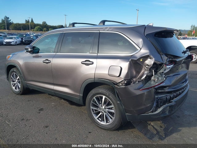 Toyota Highlander Xle 2019 5TDJZRFH2KS947097 Image 3