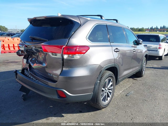 Toyota Highlander Xle 2019 5TDJZRFH2KS947097 Image 4