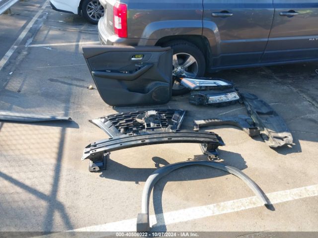 5N1AT3BA4MC753470 Nissan Rogue Sv Fwd