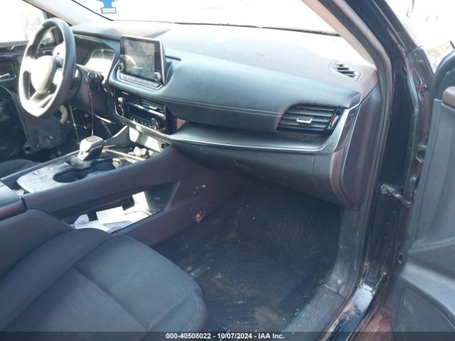 5N1AT3BA4MC753470 Nissan Rogue Sv Fwd