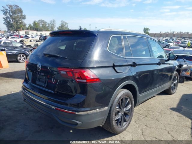 3VV3B7AX4NM013402 Volkswagen Tiguan 2.0t Se