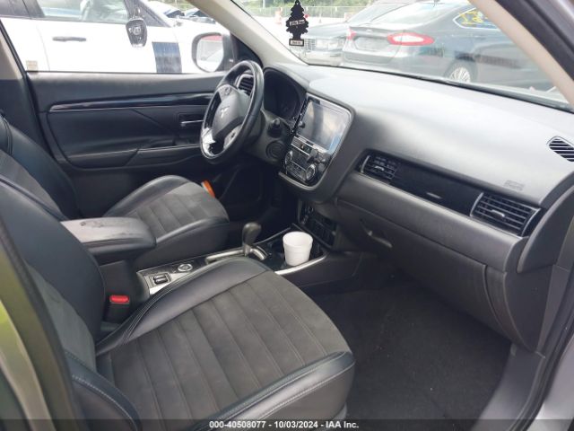 2019 MITSUBISHI OUTLANDER JA4AZ3A34KZ033712 Photo 4