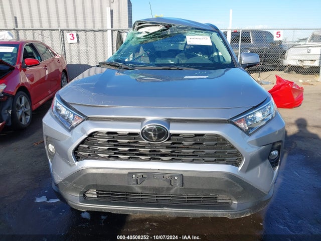 Toyota Rav4 Xle 2020 2T3P1RFV3LC074470 Image 13