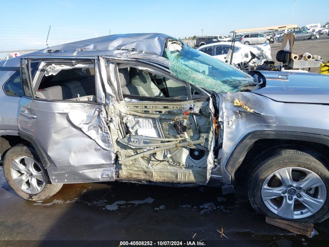 Toyota Rav4 Xle 2020 2T3P1RFV3LC074470 Image 14
