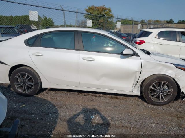 3KPF24AD7RE720638 KIA Forte Lxs